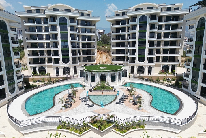 Geräumige 4+1-Wohnung in ausgezeichneter Lage in Oba/Alanya