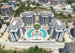 Geräumige 4+1-Wohnung in ausgezeichneter Lage in Oba/Alanya