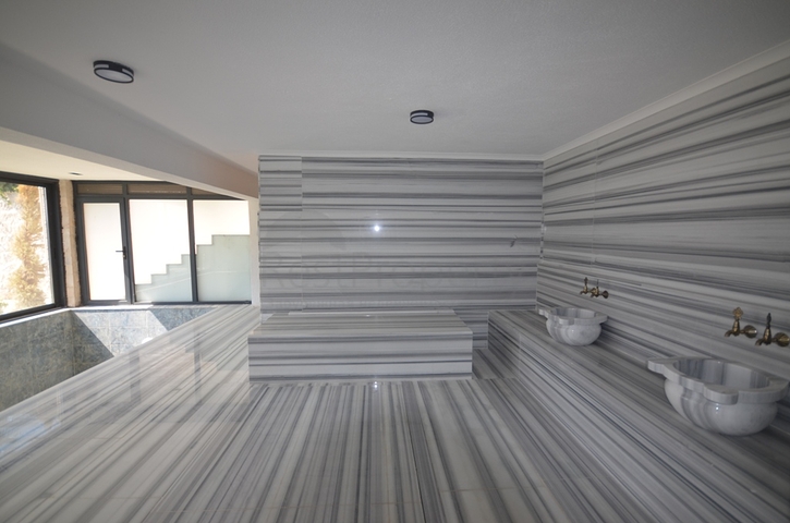 Villa mit 6+1 Grundriss in Fethiye - Antalya 