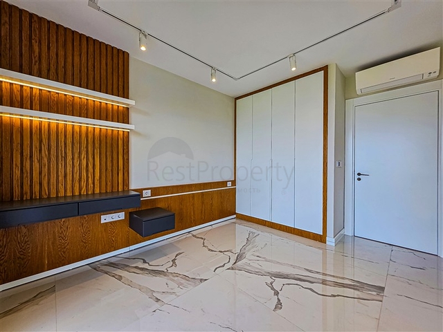 Exklusive 4+1-Wohnung in einem einzigartigen Komplex im Zentrum von Alanya