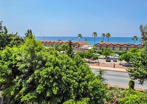 Exklusive 4+1-Wohnung in einem einzigartigen Komplex im Zentrum von Alanya