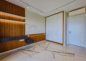 Exklusive 4+1-Wohnung in einem einzigartigen Komplex im Zentrum von Alanya