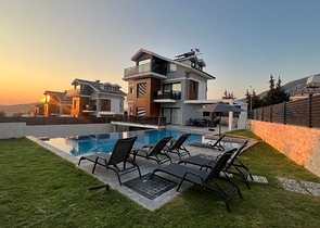 Villa mit 5+1 Grundriss in Fethiye - Antalya 