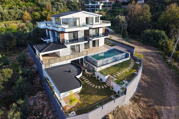 Villa mit 6+1 Grundriss in Fethiye - Antalya 