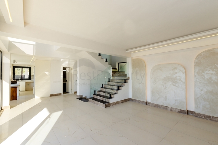 Villa mit 6+1 Grundriss in Fethiye - Antalya 