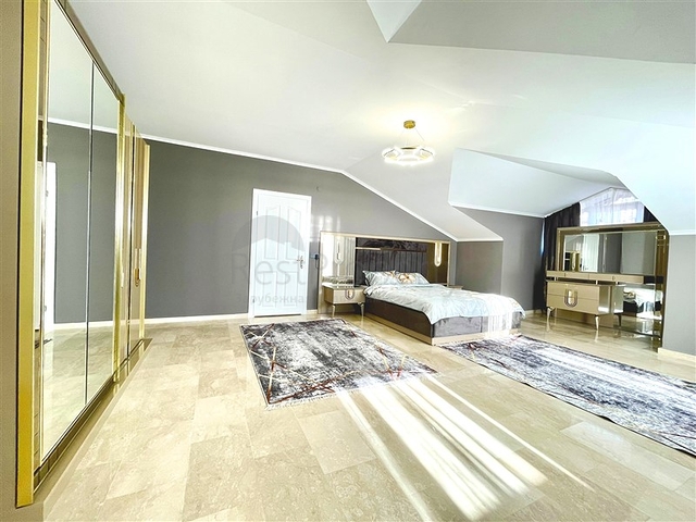 Penthouse 3+1 im Bezirk Oba