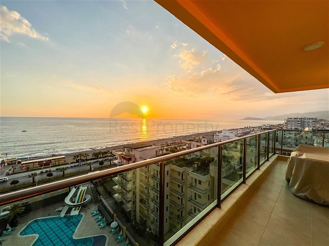 View Apartment 2+1 in einem Komplex in der ersten Zeile 