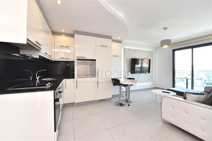 Zweizimmerwohnung in einer Wohnanlage auf Cleopatra 