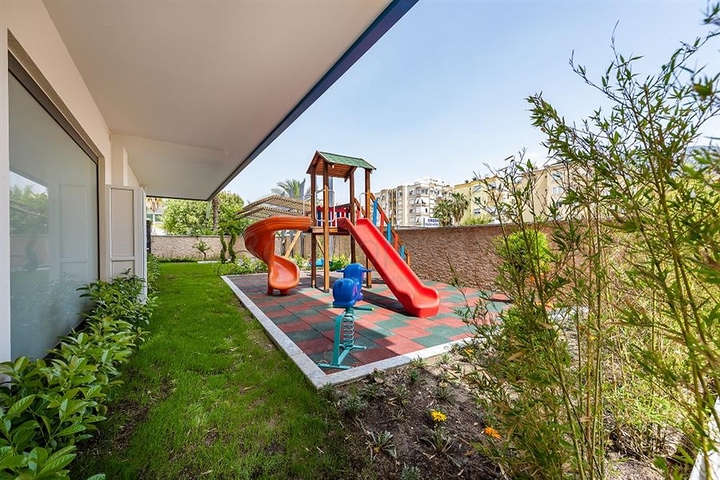 Dreizimmerwohnung mit Panoramablick auf das Meer