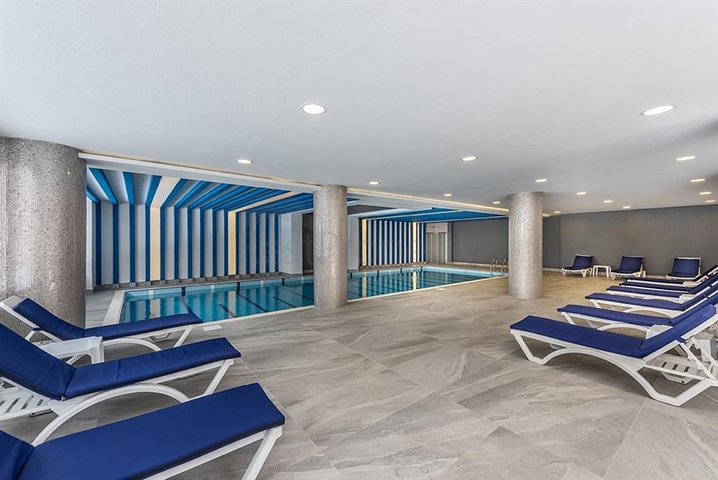 Dreizimmerwohnung mit Panoramablick auf das Meer