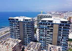Dreizimmerwohnung mit Panoramablick auf das Meer