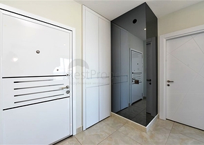 Dreizimmerwohnung mit Panoramablick auf das Meer