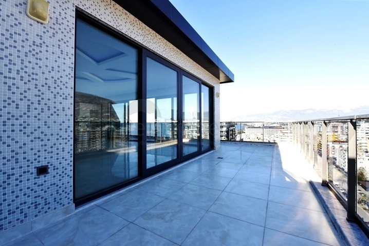 Riesige 3+1 Aussicht Wohnung an der ersten Küste