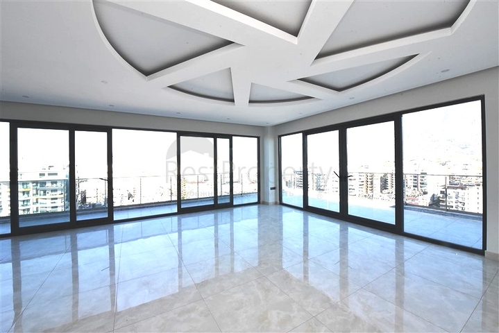 Riesige 3+1 Aussicht Wohnung an der ersten Küste