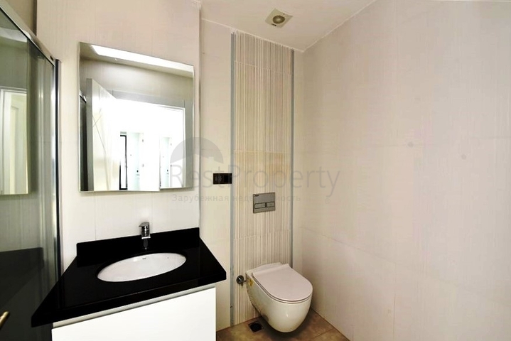 2+1 Wohnung mit Panoramablick auf das Meer im Stadtteil Mahmutlar