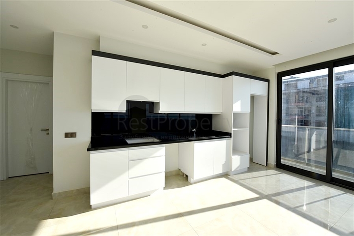 2+1 Wohnung mit Panoramablick auf das Meer im Stadtteil Mahmutlar