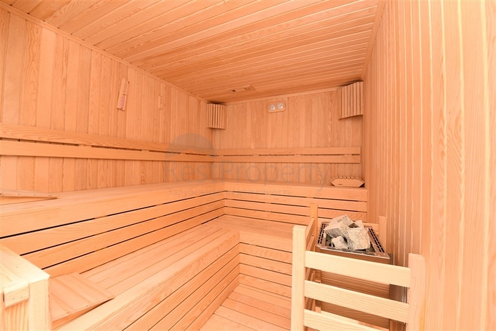 Zweistöckige 2+1-Maisonette im Bereich der beiden 