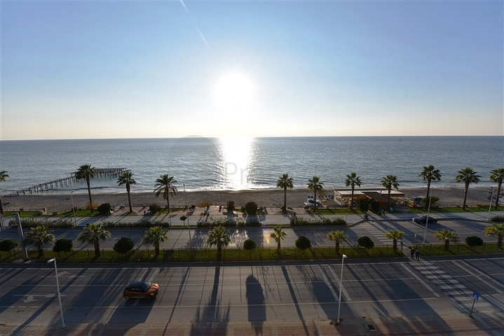 Geräumige Dreizimmerwohnung an der ersten Küste