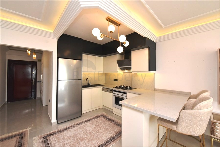 Gemütliches 2+1 Apartment mit Meerblick in Tosmur