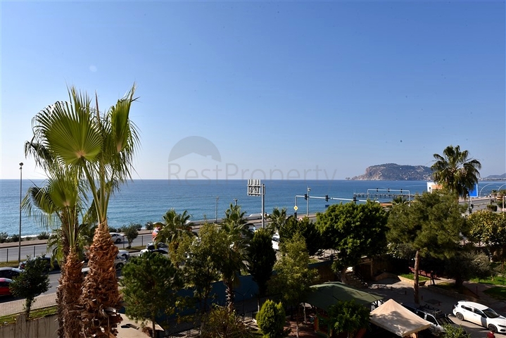 Gemütliches 2+1 Apartment mit Meerblick in Tosmur