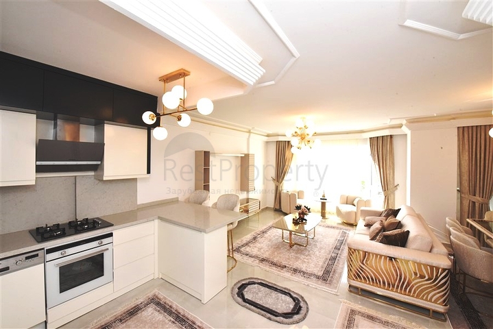 Gemütliches 2+1 Apartment mit Meerblick in Tosmur