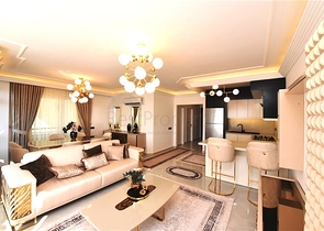 Gemütliches 2+1 Apartment mit Meerblick in Tosmur