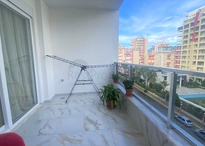 Zweizimmerwohnung mit Möbeln in Mahmutlar