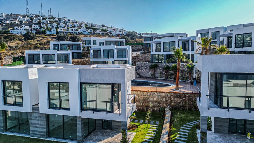 Neuer Komplex mit Panoramablick auf das Meer in einer gemütlichen Lage im Stadtteil Yalıkavak.