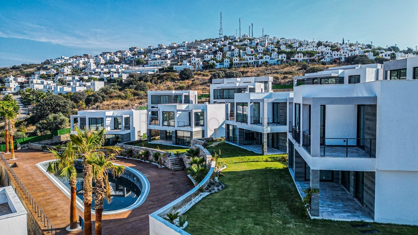Neuer Komplex mit Panoramablick auf das Meer in einer gemütlichen Lage im Stadtteil Yalıkavak.
