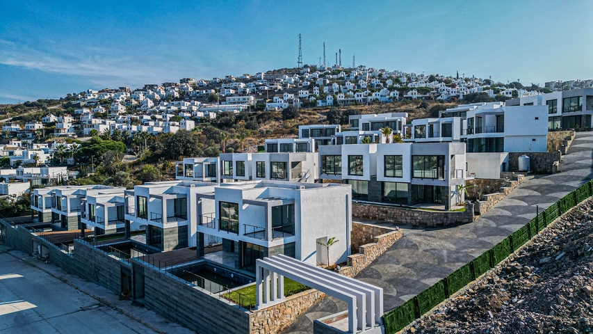 Neuer Komplex mit Panoramablick auf das Meer in einer gemütlichen Lage im Stadtteil Yalıkavak.