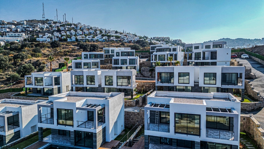 Neuer Komplex mit Panoramablick auf das Meer in einer gemütlichen Lage im Stadtteil Yalıkavak.