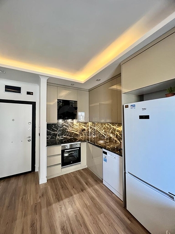 Möblierte Zweizimmerwohnung 700 m vom Meer entfernt in Gazipasa