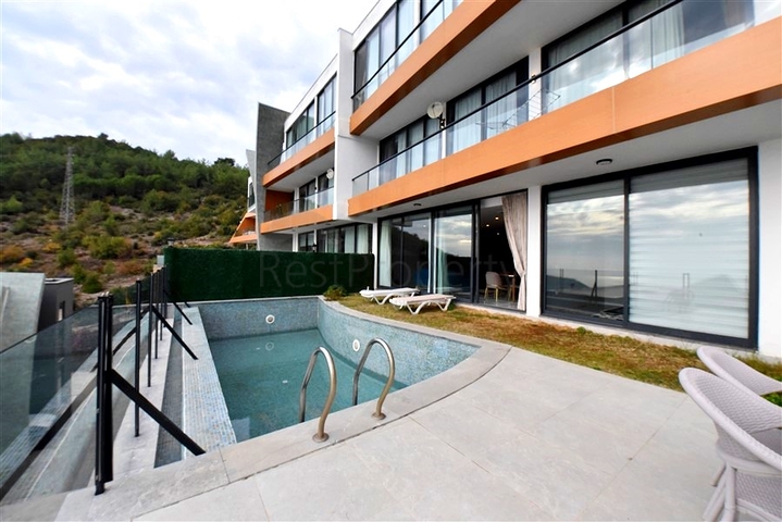 5+1-Villa in zentraler Lage in Alanya