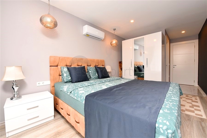 5+1-Villa in zentraler Lage in Alanya