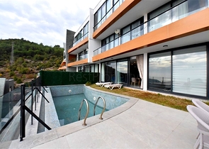 5+1-Villa in zentraler Lage in Alanya