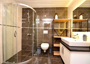 5+1-Villa in zentraler Lage in Alanya