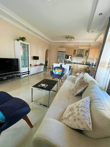 Apartment 2+1 im Stadtteil Tosmur in der Nähe des Meeres 