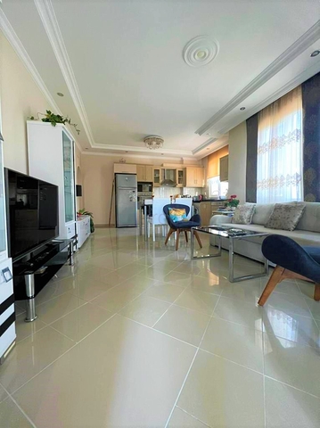 Apartment 2+1 im Stadtteil Tosmur in der Nähe des Meeres 