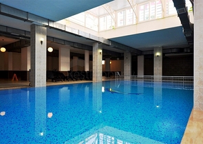 Apartment 2+1 im Stadtteil Tosmur in der Nähe des Meeres 