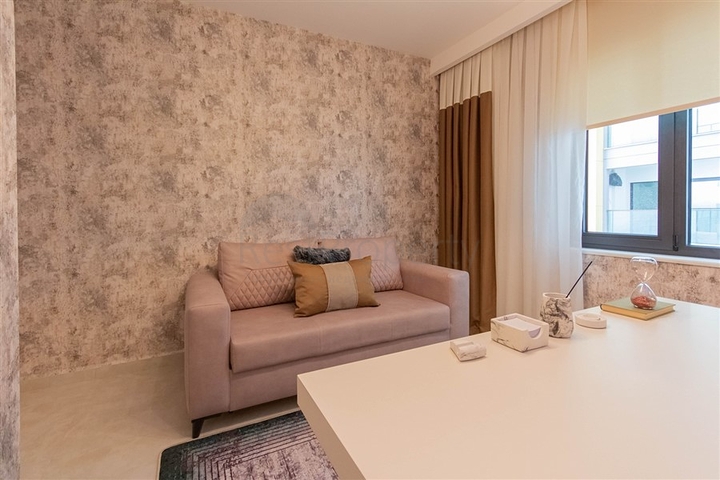 Möblierte 2+1-Wohnung an der ersten Küste in Mahmutlar