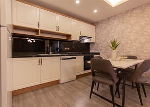 Möblierte 2+1-Wohnung an der ersten Küste in Mahmutlar