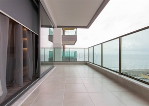 Möblierte 2+1-Wohnung an der ersten Küste in Mahmutlar