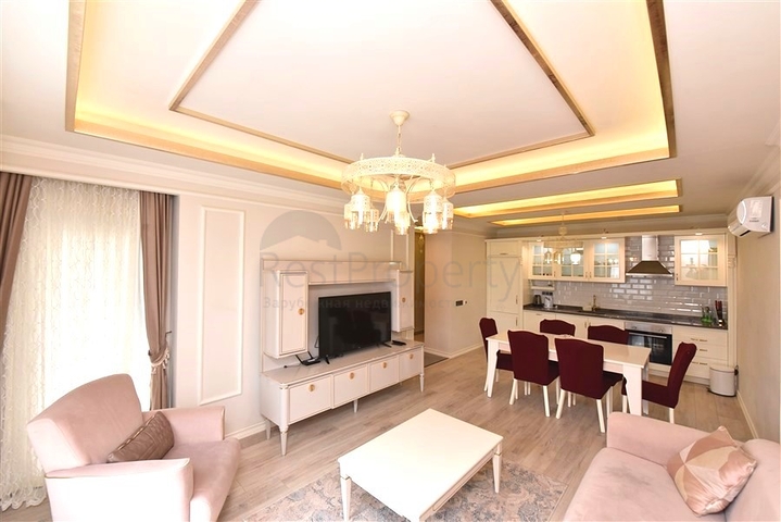 2+1 Wohnung in einem Top-Komplex im Zentrum von Alanya