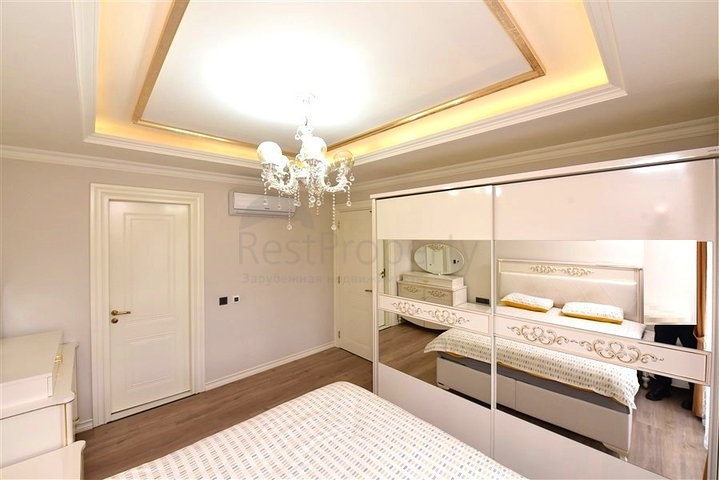 2+1 Wohnung in einem Top-Komplex im Zentrum von Alanya