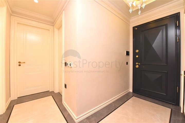 2+1 Wohnung in einem Top-Komplex im Zentrum von Alanya