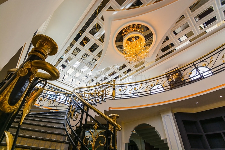 2+1 Wohnung in einem Top-Komplex im Zentrum von Alanya