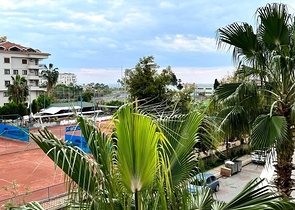 2+1 Wohnung in einem Top-Komplex im Zentrum von Alanya