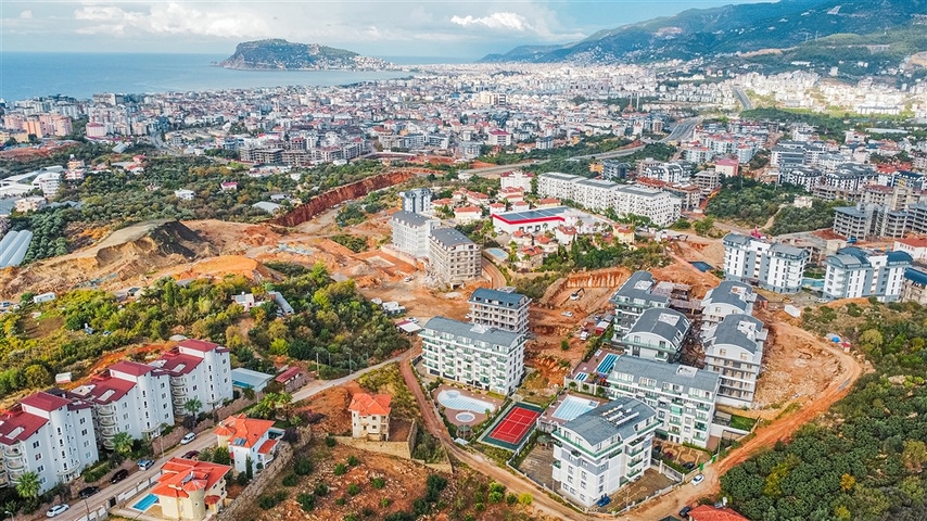 1+1 Wohnung in einem Wohnkomplexprojekt in beiden