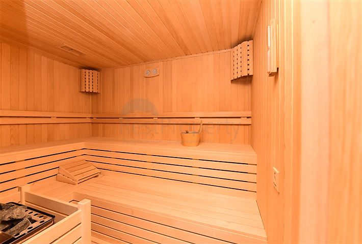 1+1 Wohnung in einem Wohnkomplexprojekt in beiden