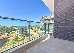 1+1 Wohnung in einem Wohnkomplexprojekt in beiden